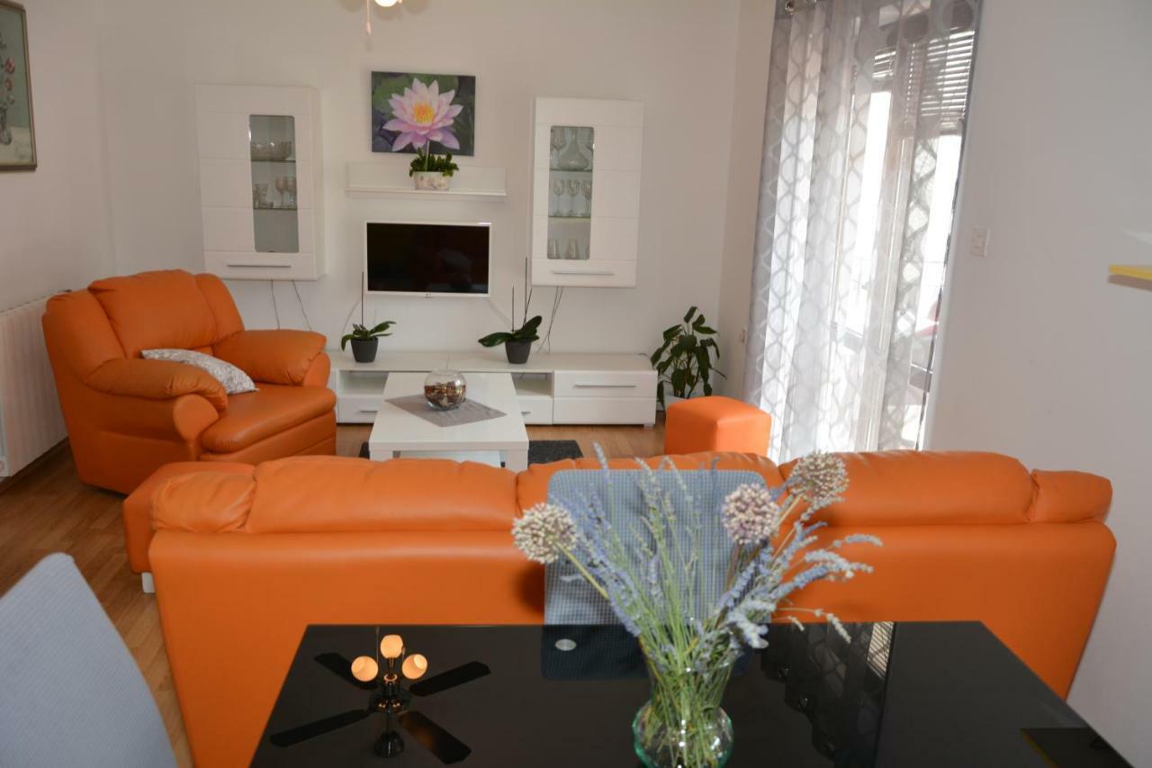Apartment Ivana Senj  Bagian luar foto